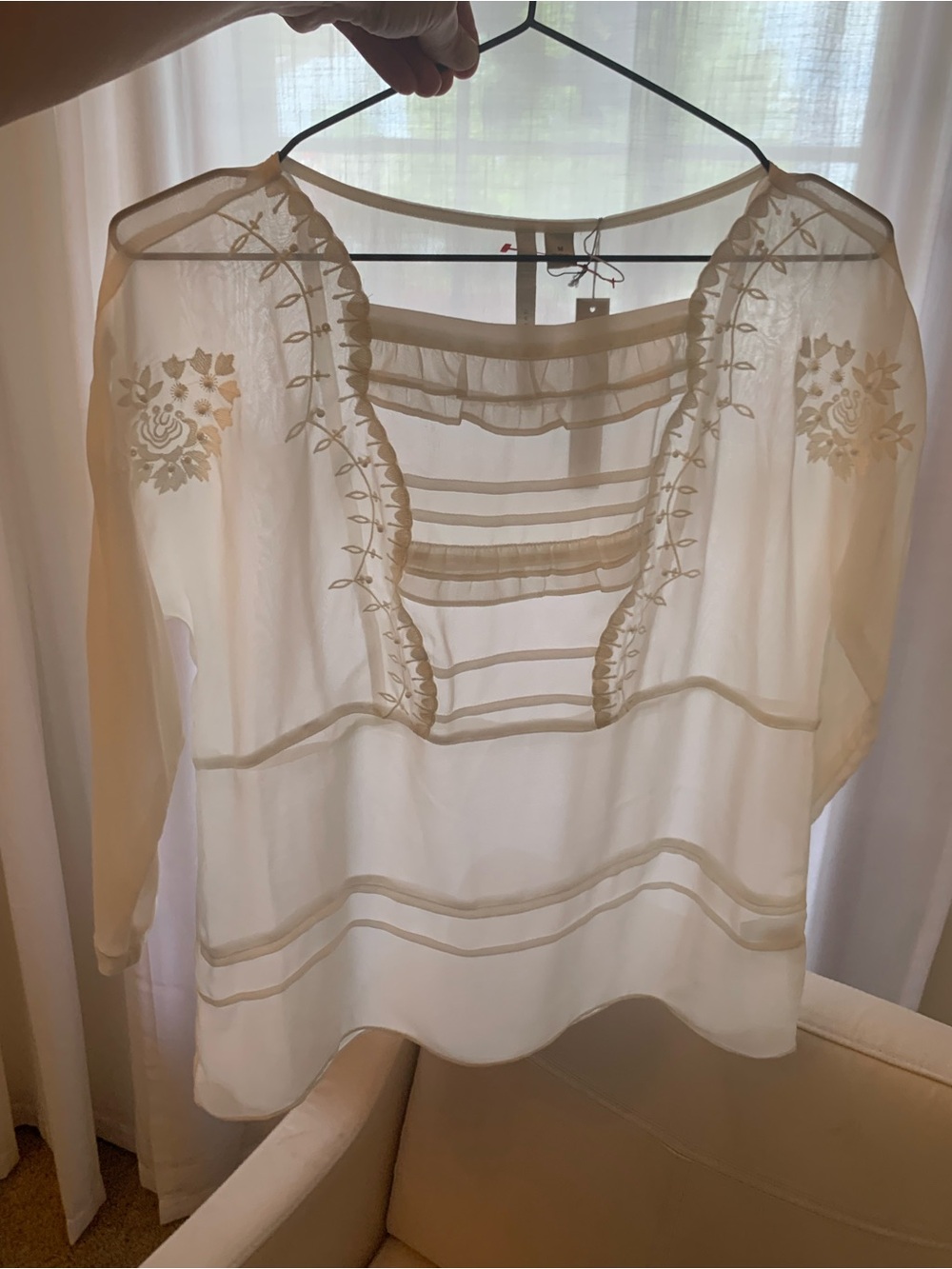 Sheer Embroidered White Women's Blouse Lauren Conrad medium - Picture 7 of 7